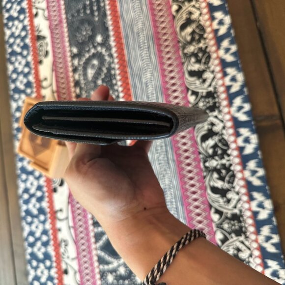 Louis Vuitton Black Epi Leather Sarah Long Wallet - Picture 7 of 15